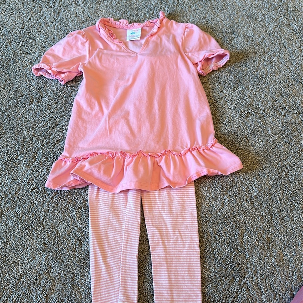 Stitchy Fish pink legging set